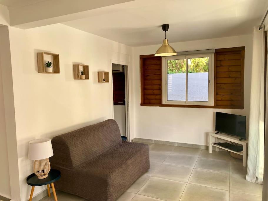 Bas De Villa Taalia Terre-De-Haut Exteriör bild